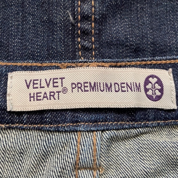 Distressed  Denim Jean skirt Velvet heart - Picture 5 of 6